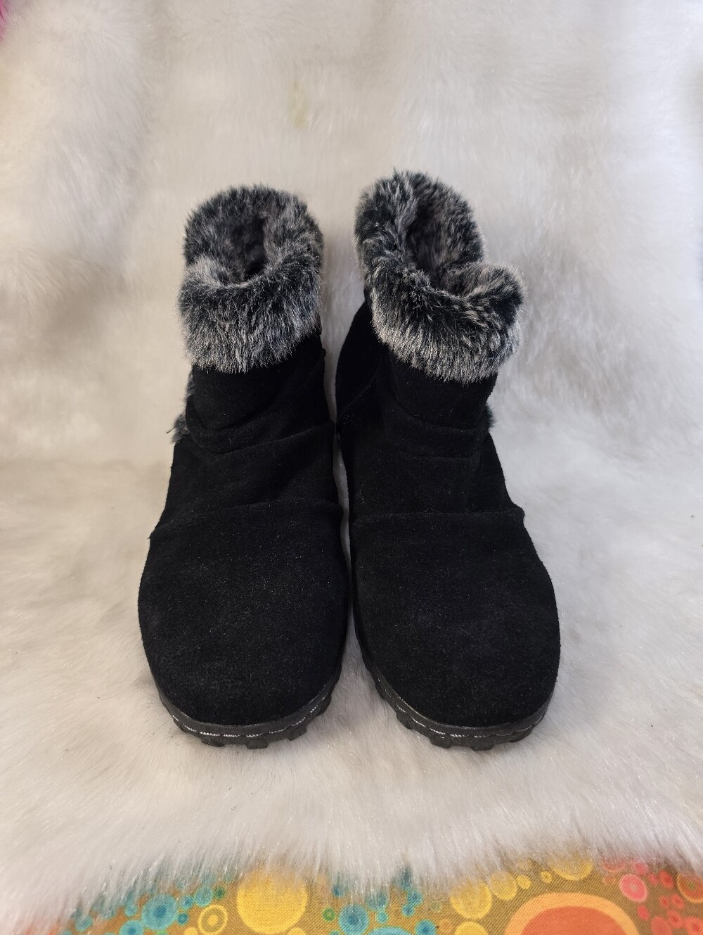Khombu "Lindsey" Black Suede Faux Fur Cuff Ankle Snow Boots - Picture 4 of 14
